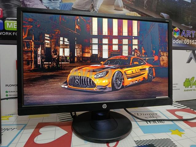 Écran PC VGIA 21 pouces à vendre