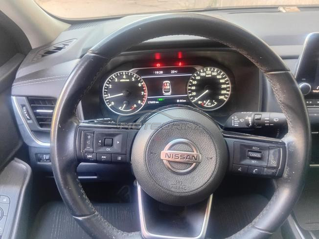 Nissan Qashqai à vendre presque neuve 