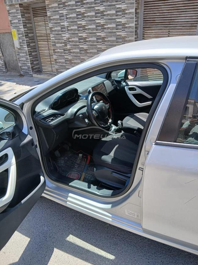Peugeot 208 Diesel 2016 à Casablanca