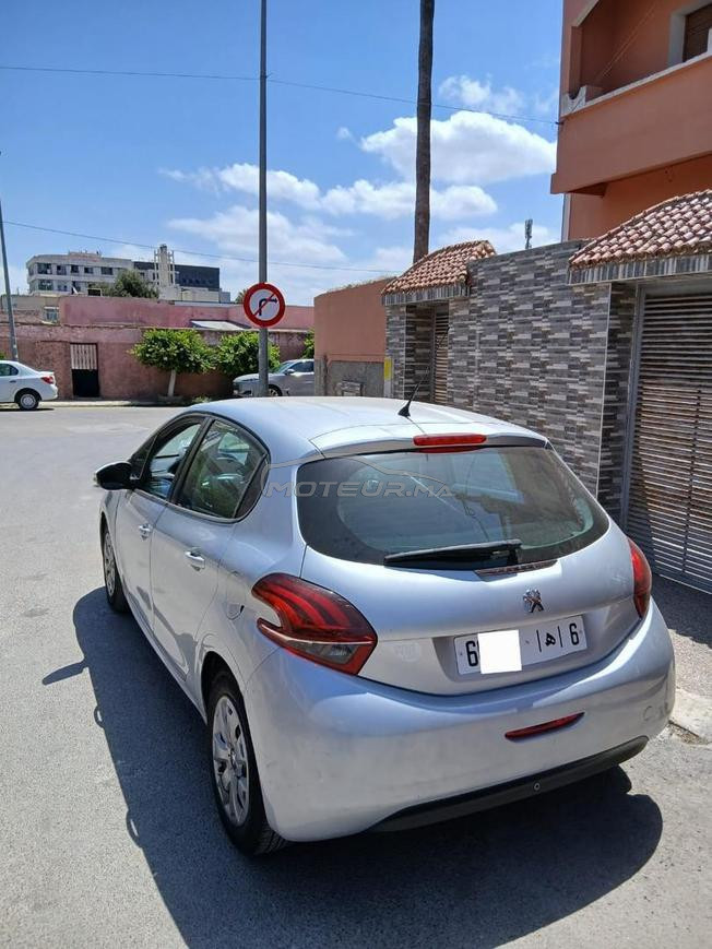 Peugeot 208 Diesel 2016 à Casablanca