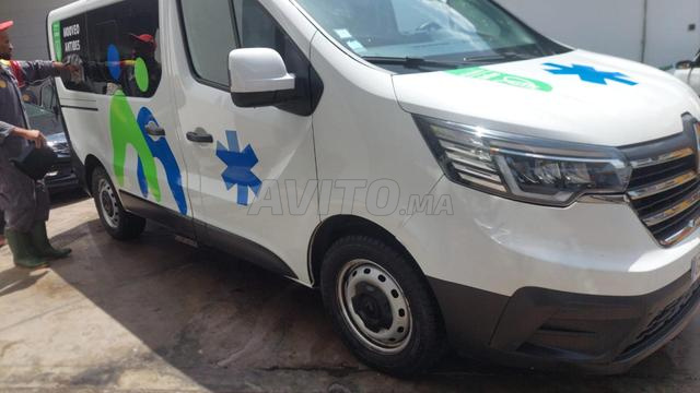 Renault Trafic Diesel Manuelle 2023 à Casablanca - 2