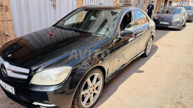 Mercedes Benz Classe C 63 Essence Pack AMG - 2