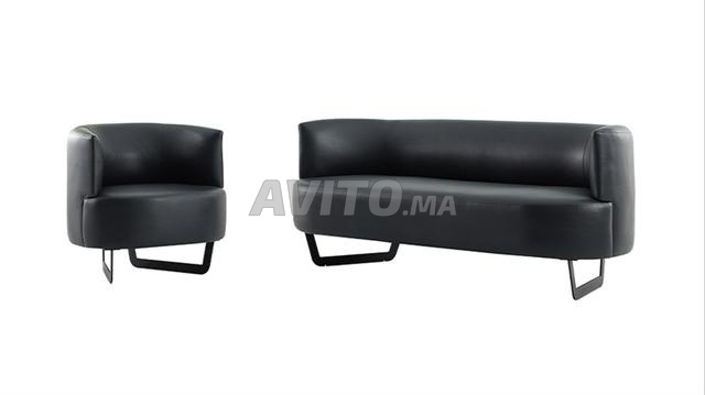 Bureaux & Chaises – Disponible Immédiatement - 2