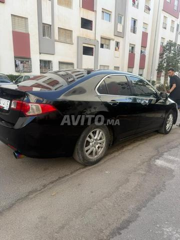 سيارة عائلية بحالة جيدة جداً - 2