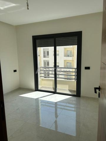À louer – Appartement neuf 3 ch – Marjane Route Rabat