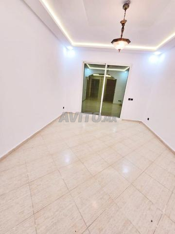 طابق فيلا للإيجار مع مسبح حي لا سيستا - 2