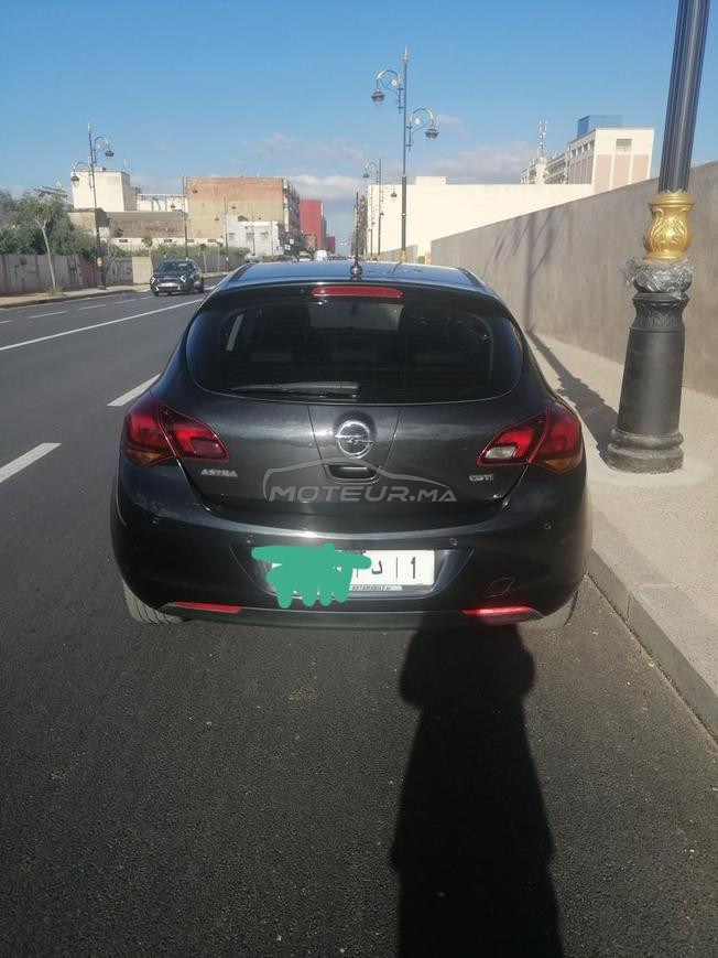 opel astra j 