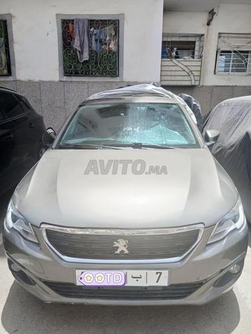 Peugeot 301 2018 photo 5