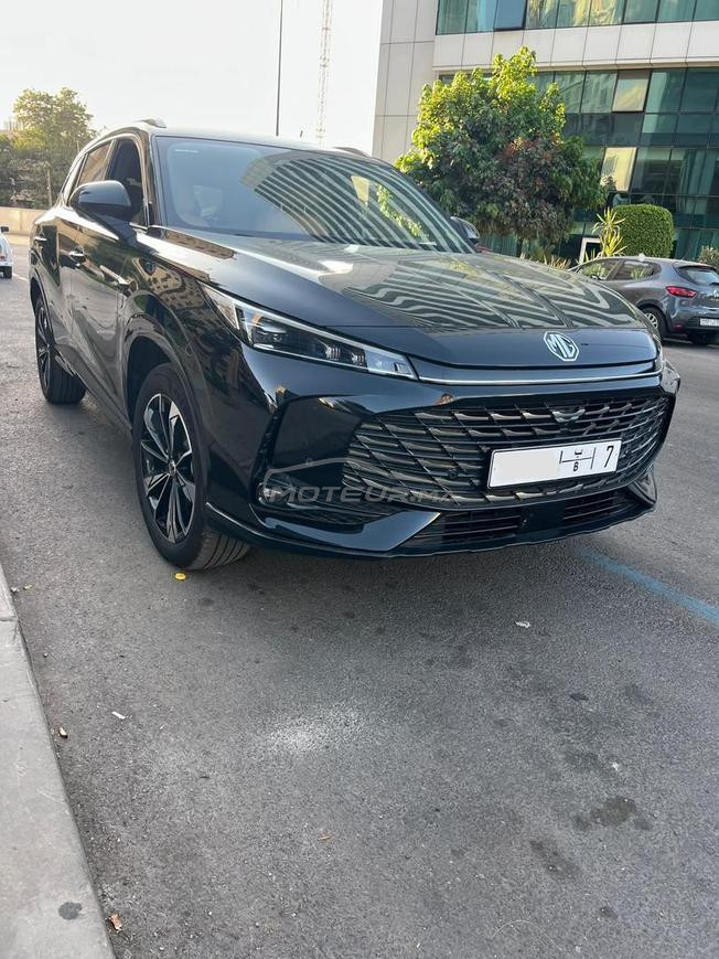MG HS HYBRID plus