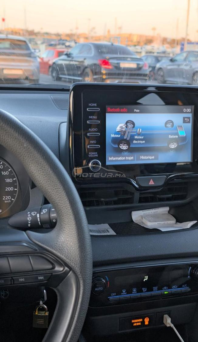 Toyota Yaris hybride 11/2022 automatique 