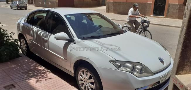Renault Laguna Essence Manuelle 2009 à Khouribga