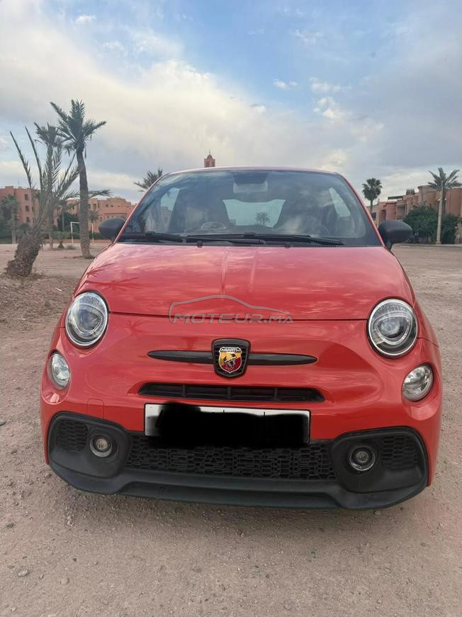 Magnifique Abarth 695 premiere main