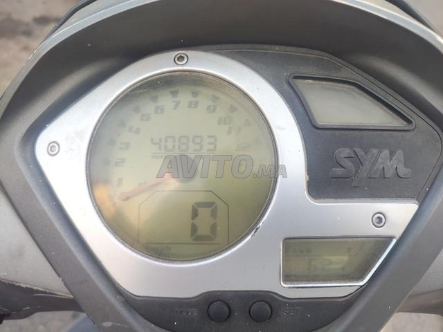 Moto à vendre SYM