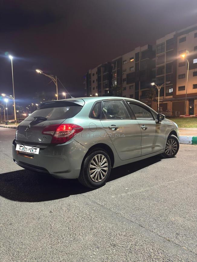 voiture tres bonne etat jamais accident 