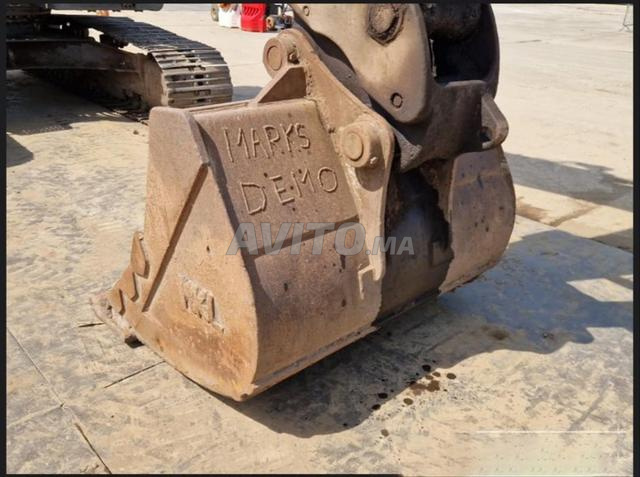 حفار فولفو EC210CL موديل 2007 - 2