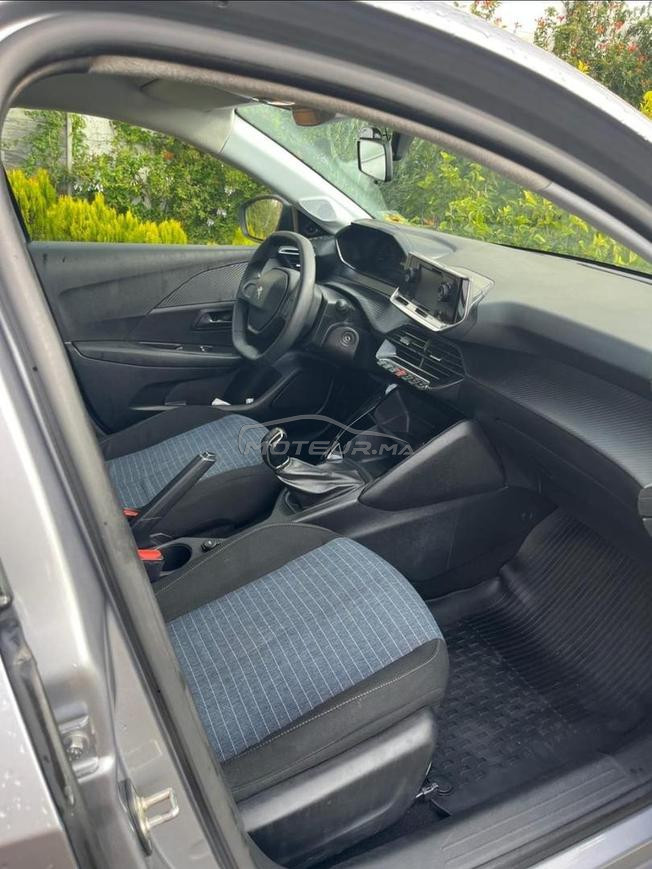 Peugeot 208 Diesel Manuelle 2022 à Temara