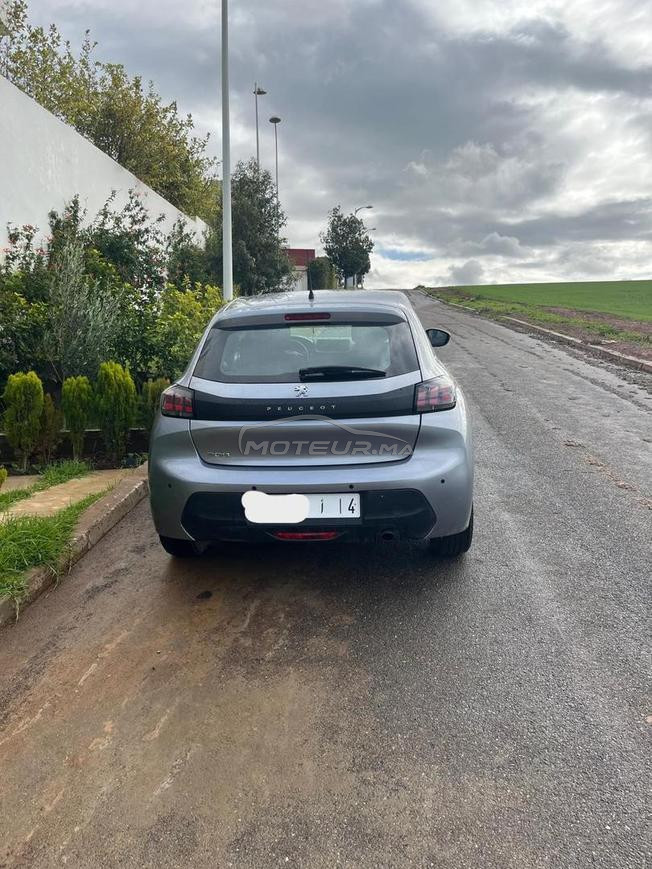 Peugeot 208 Diesel Manuelle 2022 à Temara