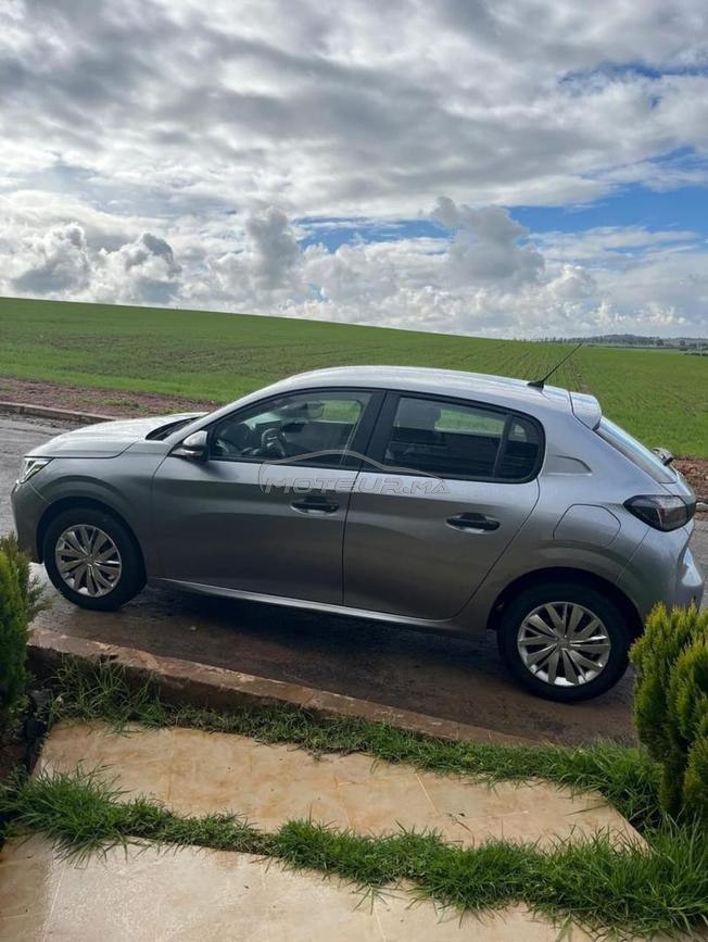 Peugeot 208 Diesel Manuelle 2022 à Temara