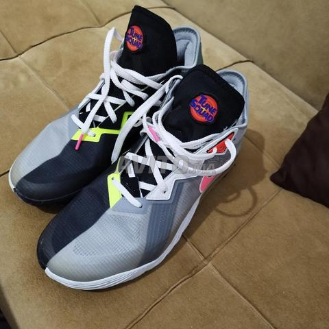 NIKE LeBron James 18 original - 2