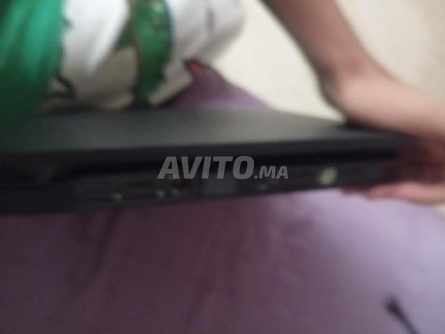 PS4 slim 1TO stockage plusieurs jeux deux manettes - 2
