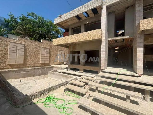 فيلا للبيع شبه مكتملة في مالاباطا طنجة - 2