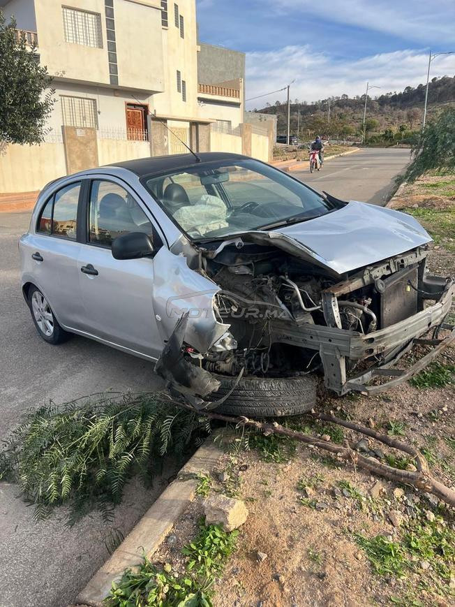 Voiture accidenté à vendre