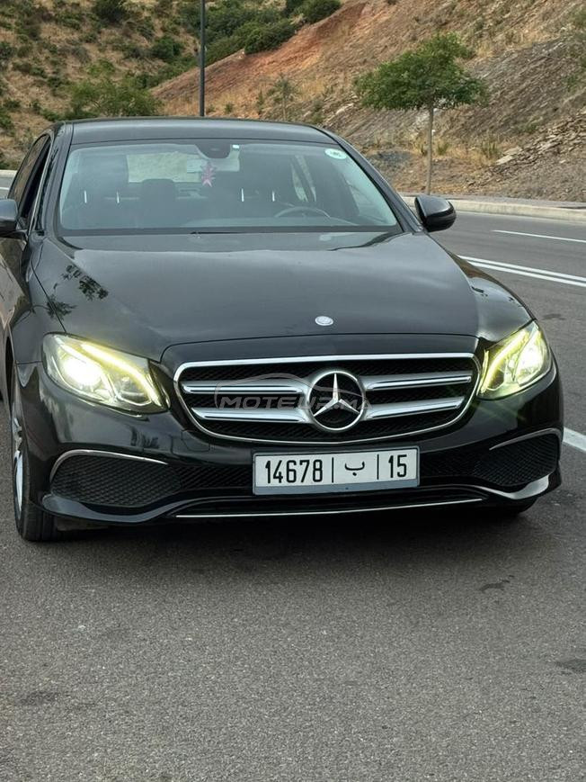 Mercedes Benz E220 