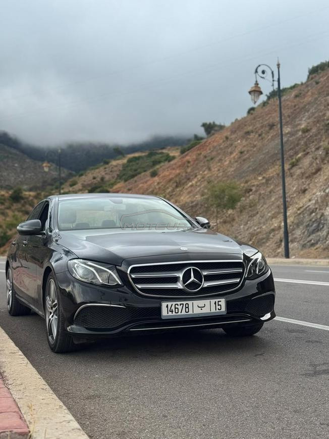 Mercedes Benz E220 