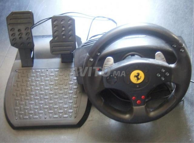 Volant Thrustmaster Ferrari GT PC