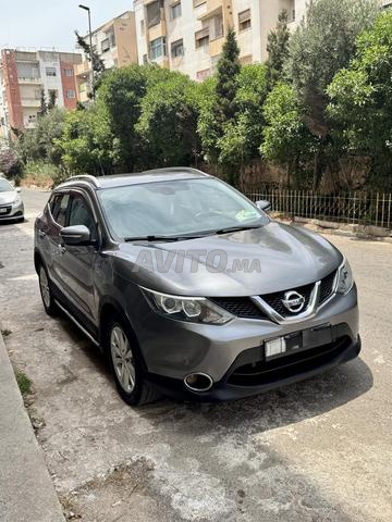 Nissan 2017 - 2