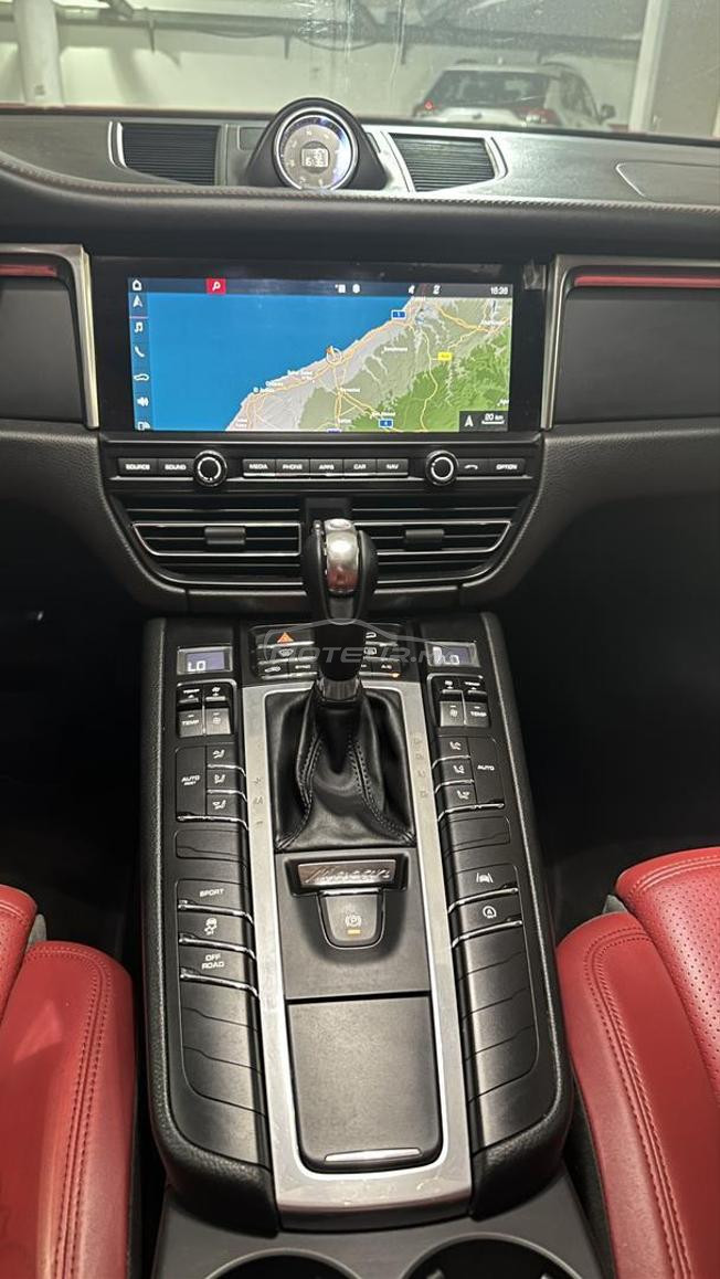 Porsche Macan 2021