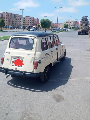Renault R4 1987 photo 3