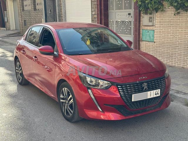 Peugeot 208 Allure 69k Manuelle 2022 à Tanger