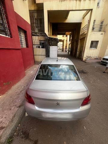 Peugeot 301 2015 photo 5