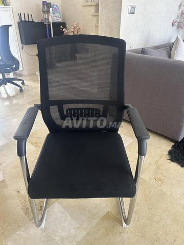 À vendre 6 chaises de bureau en bon état