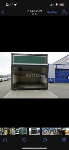 Caisse avec hayon électrique 750kg - 2