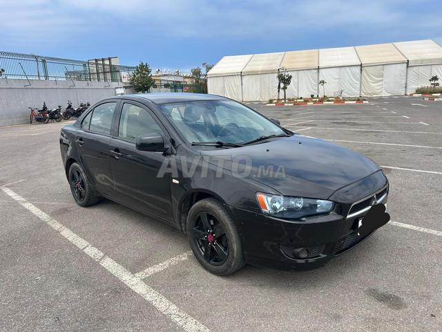 Mitsubishi Lancer Douane 2021 - 2