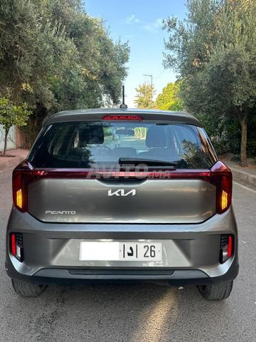 Kia Picanto Essence Automatique 06-2024 - 2