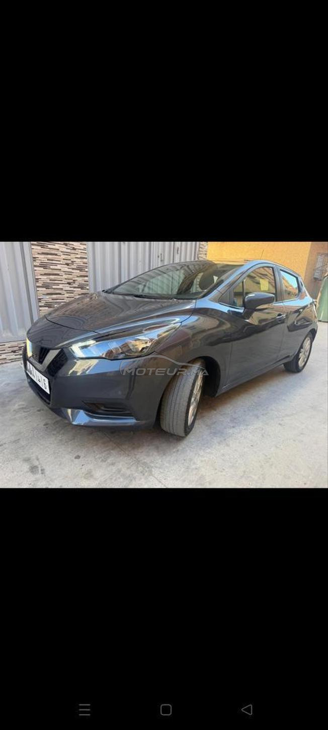 nissan mecra 