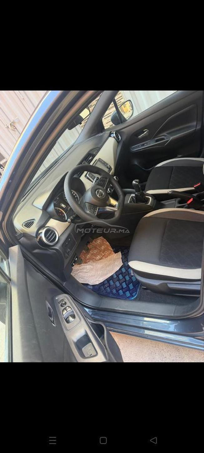 nissan mecra 