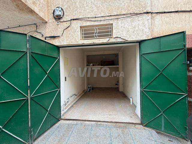 Garage ou local commercial - 2