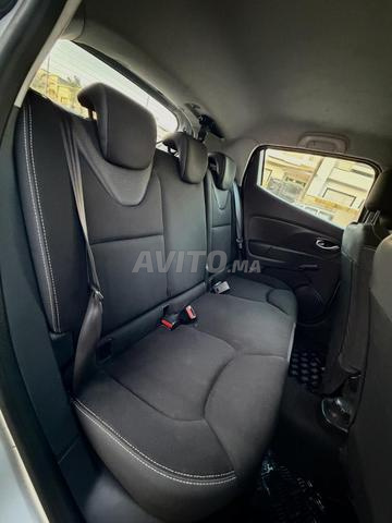 Renault Clio 4 essence première main - 2