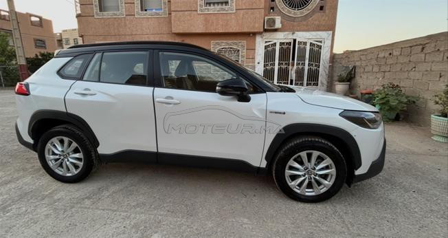 TOYOTA COROLLA CROSS / Hybrid (model 2022)