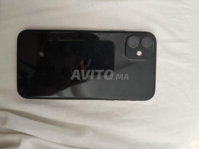 iPhone 11 64 Go – Bon état – Tout fonctionne - 2
