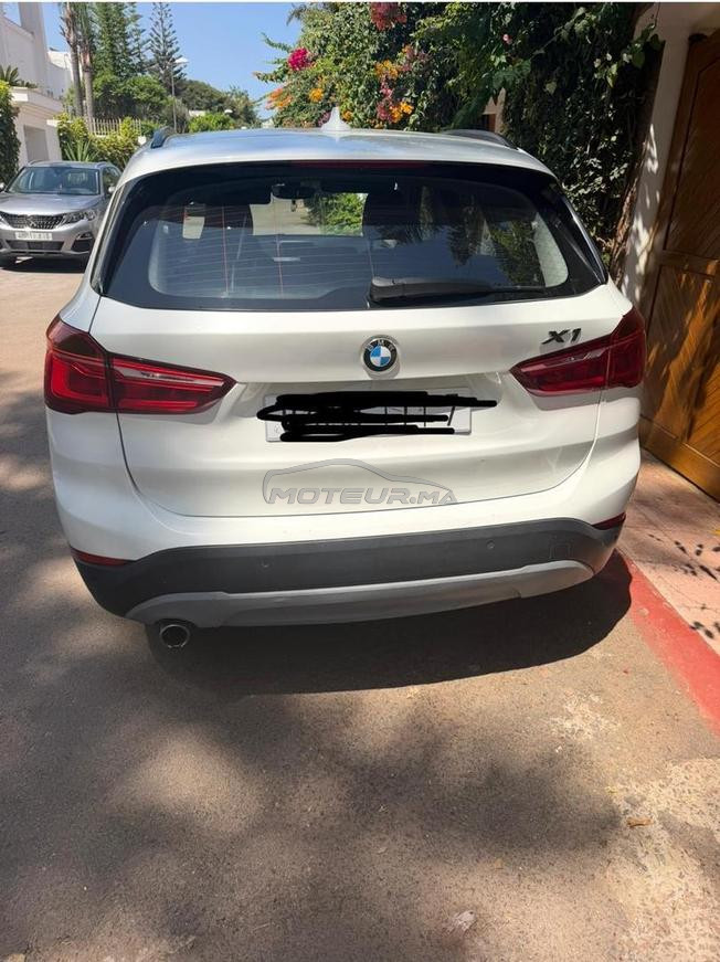 BMW X1 très bon prix non négociable 