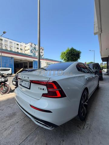 Volvo S60 Essence hybride Automatique 2022 à Rabat - 2
