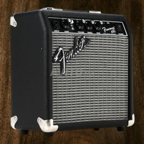 حزمة جيتار كهربائي Eko ST300 / أمبليفاير Fender - 2
