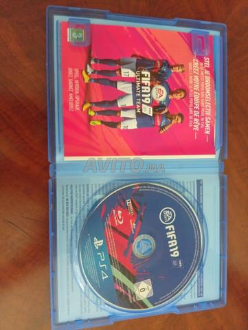 FIFA 19 pour PS4 - 2