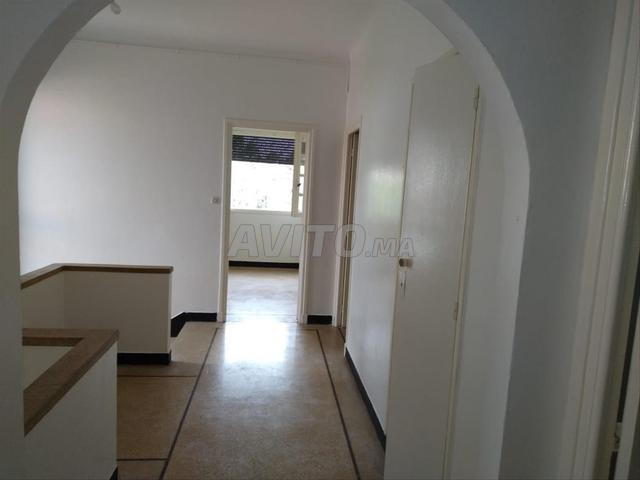 فيلا للإيجار فارغة حي أوكاليبتوس 11000 درهم - 2