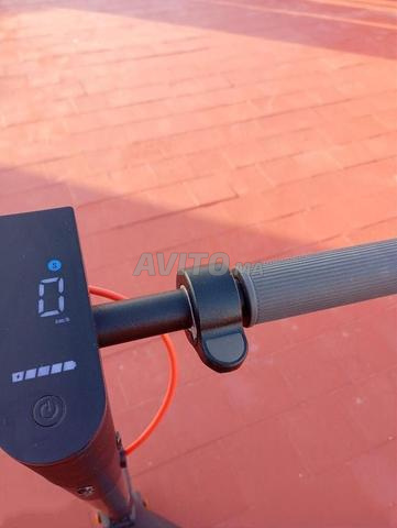Trottinette électrique Xiaomi 4 Lite - 2